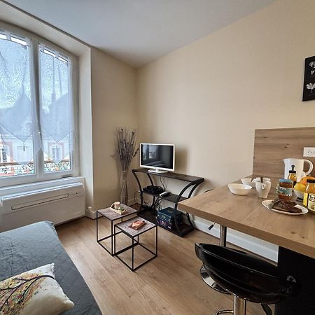 Le Puy De Dome - 1 Chambre - Clim Châtel-Guyon Eksteriør bilde